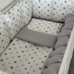 Set Bumper Siva Mala Srca i Siva – Ogradica sa tri strane, pletenica, plahta, jastuk, jorgan