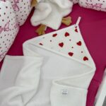 Peškir frotirni - Bijela sa Crvenim srcima