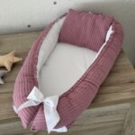 Gnijezdo Pletenina s jastukom - Puder roze i Bijela