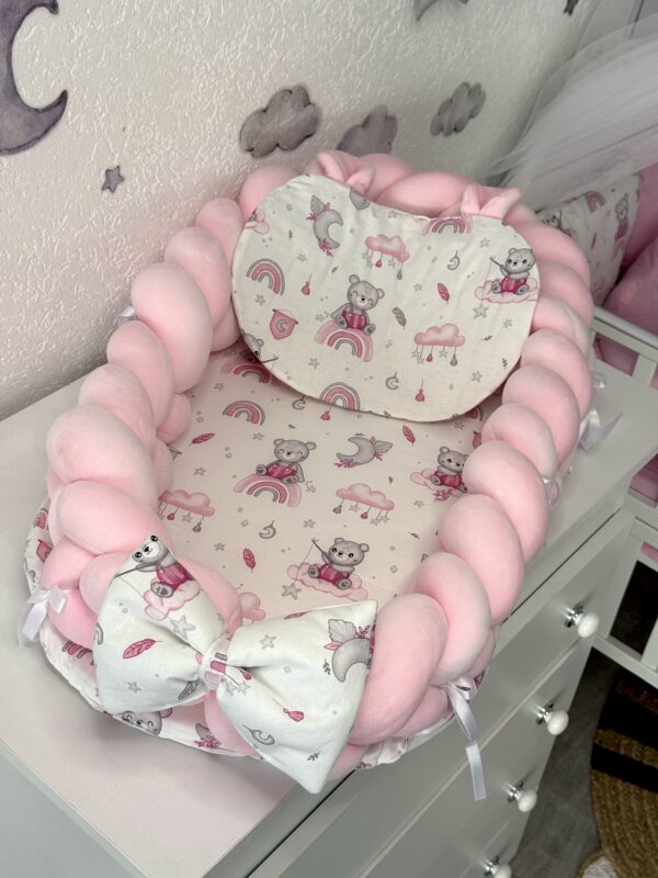 Gnijezdo pletenica Velvet Roze i Roze Medo na Dugi, s jastukom