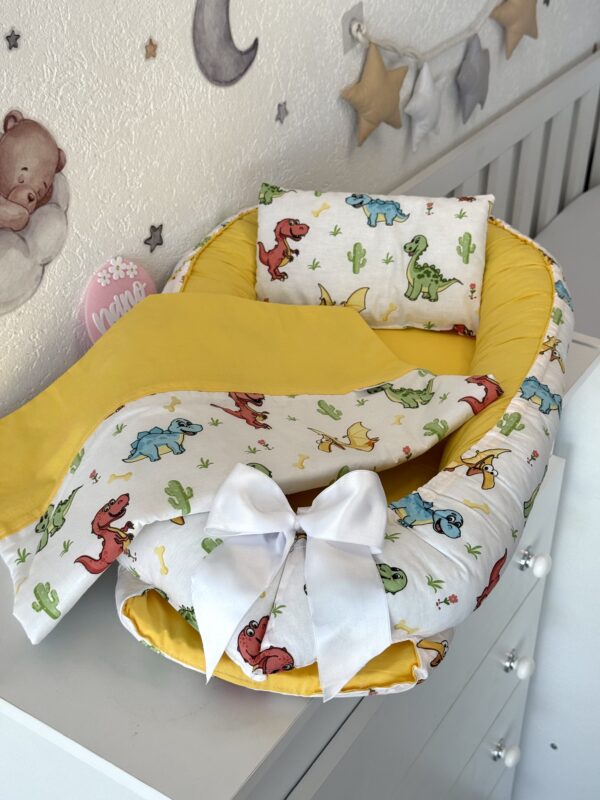 Gnijezdo s jastukom i jorganom - Žuta i Dinosauri